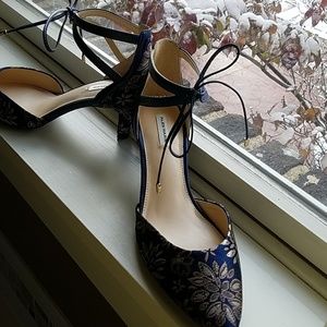 ALEX MARIE 11/2 inch heel